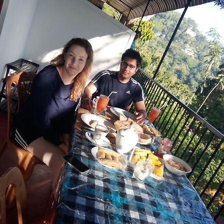 Forest Rawana Homestay Ела Екстериор снимка