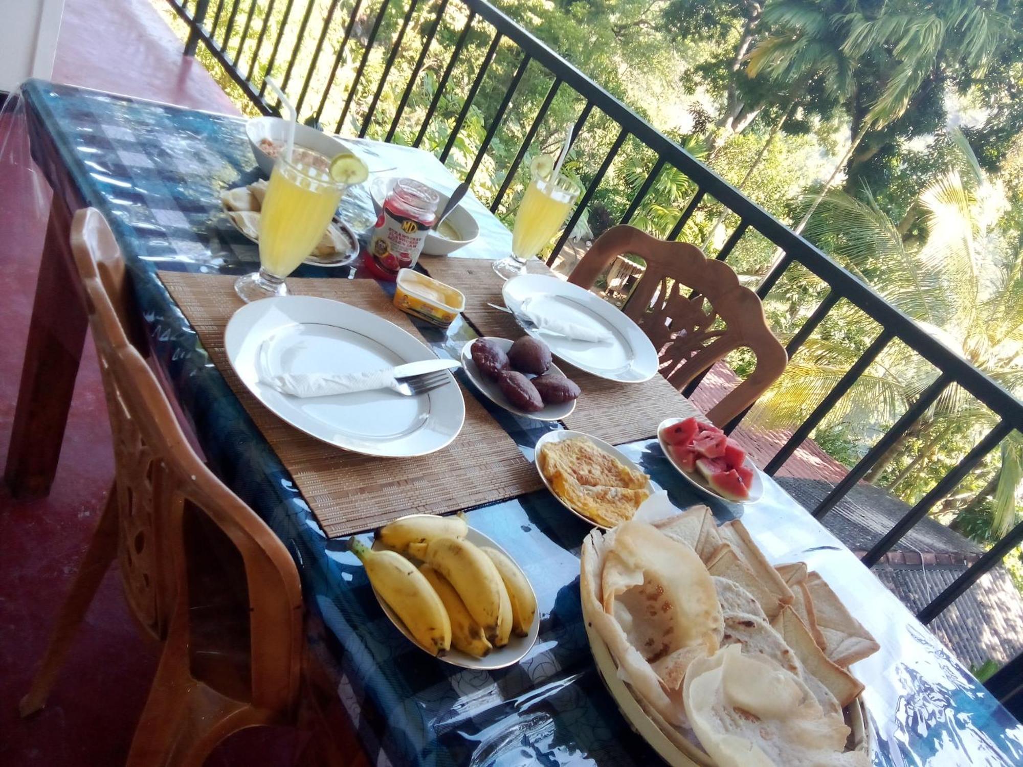 Forest Rawana Homestay Ела Екстериор снимка