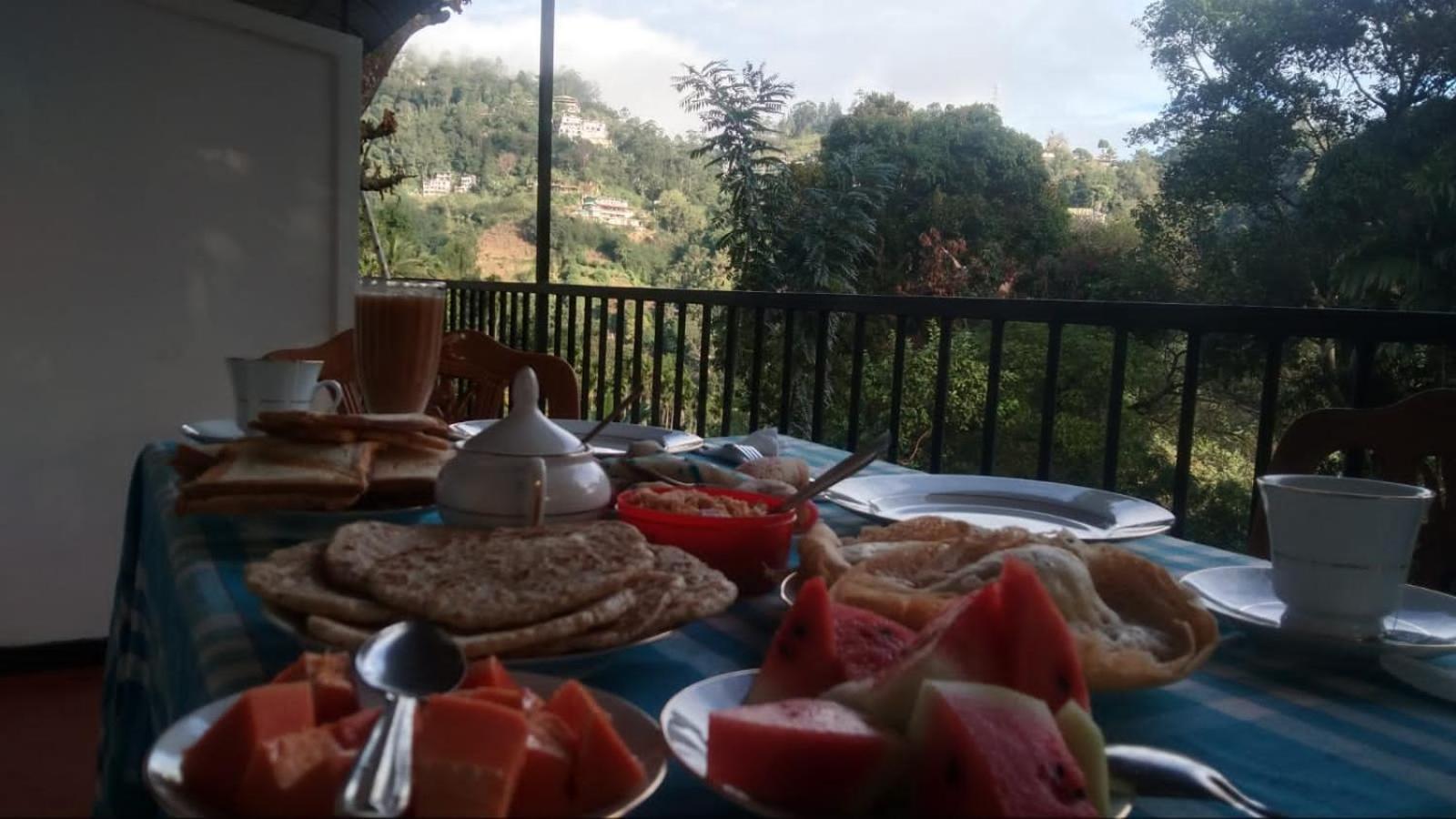 Forest Rawana Homestay Ела Екстериор снимка