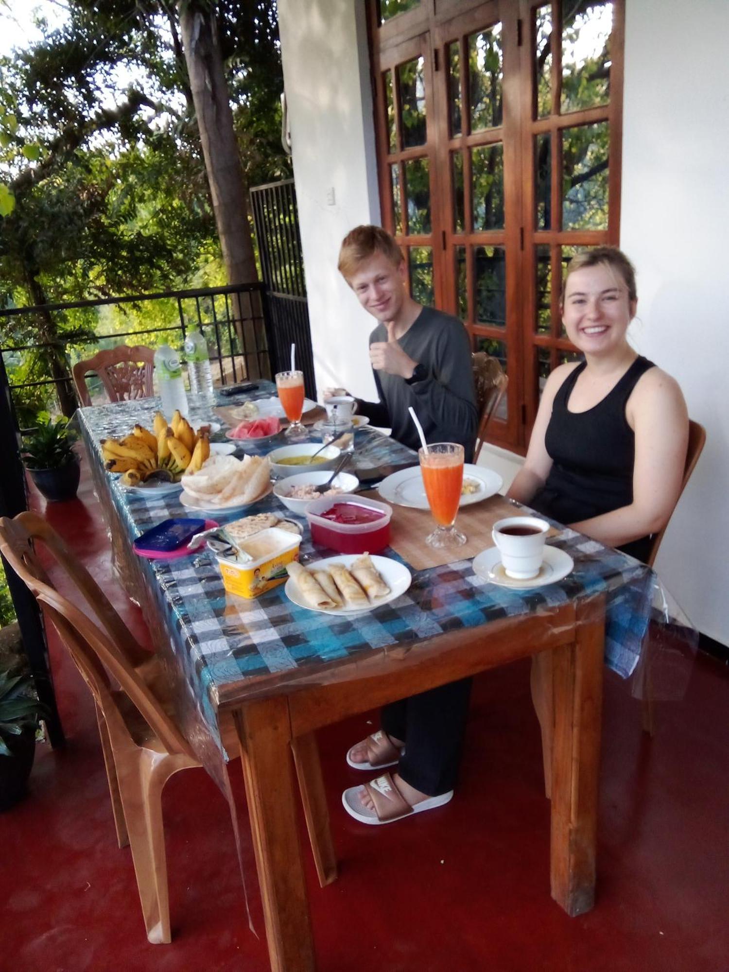Forest Rawana Homestay Ела Екстериор снимка